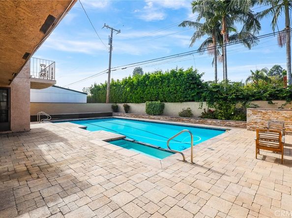 451 Margo, Long Beach CA 90803