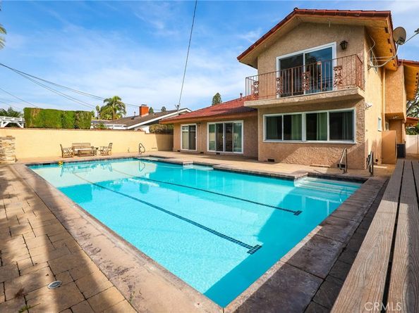 451 Margo, Long Beach CA 90803