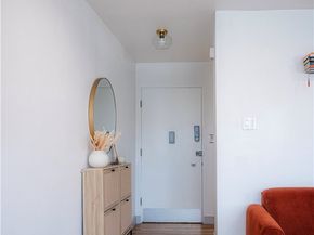 1187 E 3rd Street 209, Long Beach CA 90802