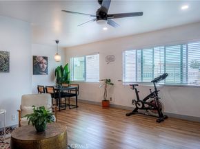 1187 E 3rd Street 209, Long Beach CA 90802