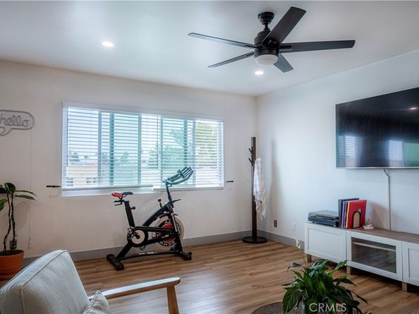 1187 E 3rd Street 209, Long Beach CA 90802