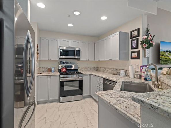 2912 Claremore Lane, Los Alamitos CA 90720