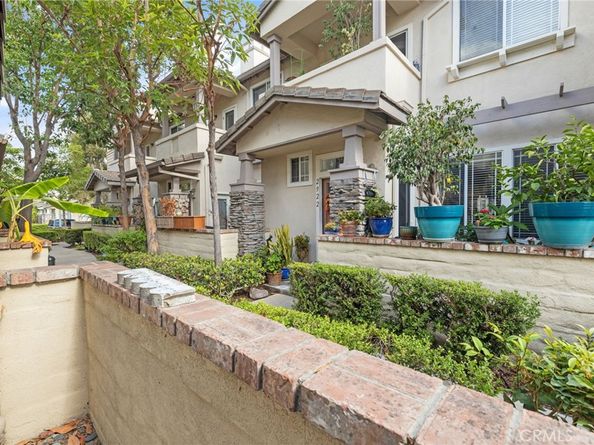 2912 Claremore Lane, Los Alamitos CA 90720