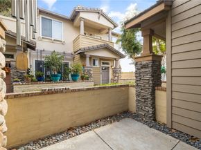 2912 Claremore Lane, Los Alamitos CA 90720