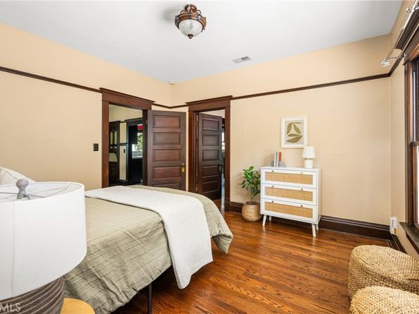 313 E Palmyra, Orange CA 92866