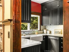 313 E Palmyra, Orange CA 92866