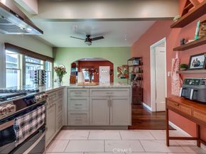 456 Cherry Avenue, Long Beach CA 90802