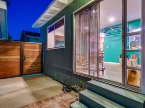 456 Cherry Avenue, Long Beach CA 90802
