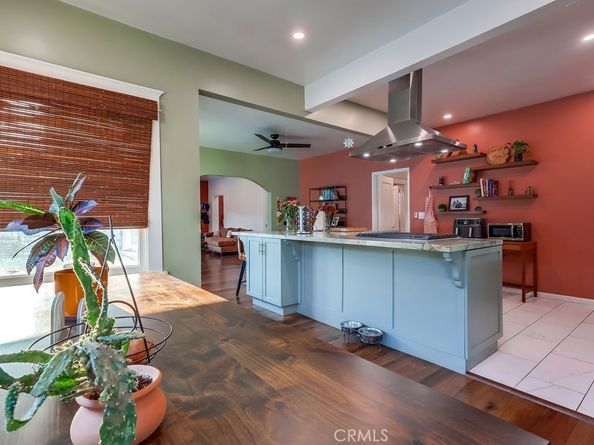 456 Cherry Avenue, Long Beach CA 90802