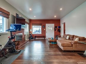 456 Cherry Avenue, Long Beach CA 90802