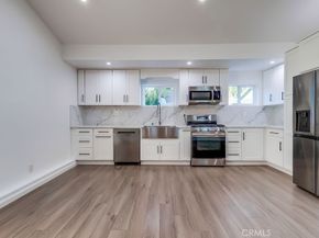 456 Cherry Avenue, Long Beach CA 90802