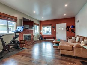 456 Cherry Avenue, Long Beach CA 90802