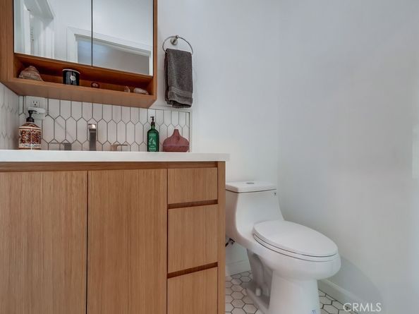 456 Cherry Avenue, Long Beach CA 90802