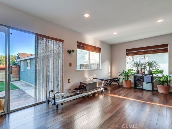 456 Cherry Avenue, Long Beach CA 90802