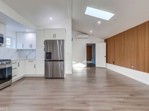 456 Cherry Avenue, Long Beach CA 90802