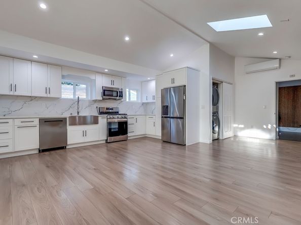 456 Cherry Avenue, Long Beach CA 90802