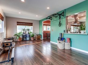 456 Cherry Avenue, Long Beach CA 90802