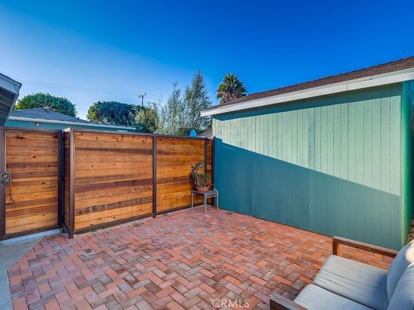 456 Cherry Avenue, Long Beach CA 90802