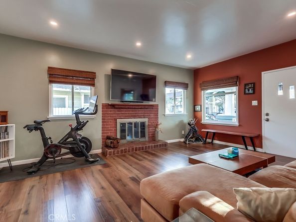 456 Cherry Avenue, Long Beach CA 90802