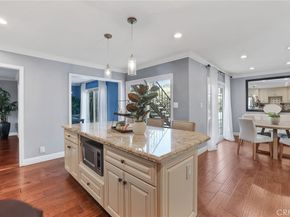 3640 Pine Avenue, Long Beach CA 90807