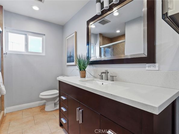 3640 Pine Avenue, Long Beach CA 90807