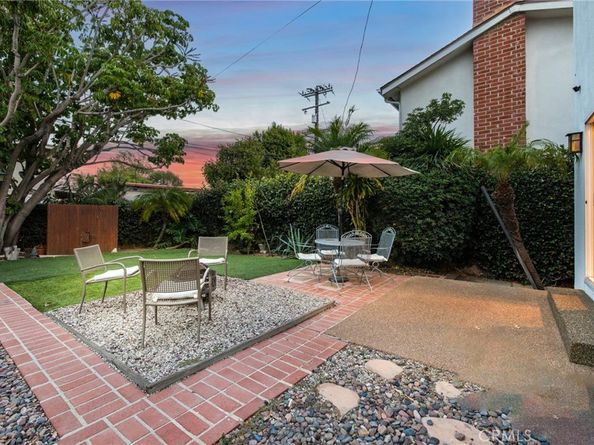 3640 Pine Avenue, Long Beach CA 90807