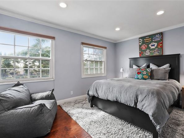 3640 Pine Avenue, Long Beach CA 90807