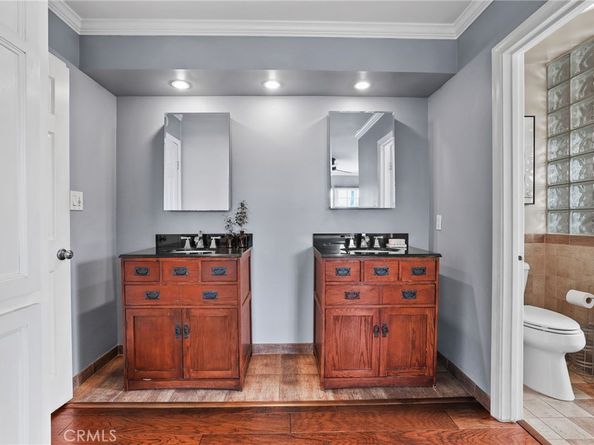 3640 Pine Avenue, Long Beach CA 90807