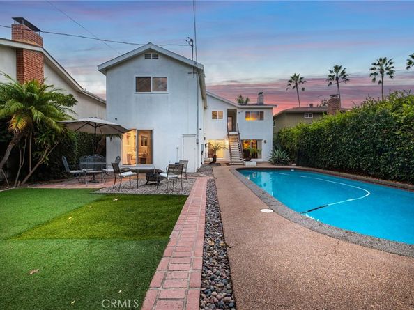 3640 Pine Avenue, Long Beach CA 90807