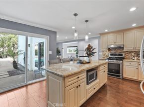 3640 Pine Avenue, Long Beach CA 90807
