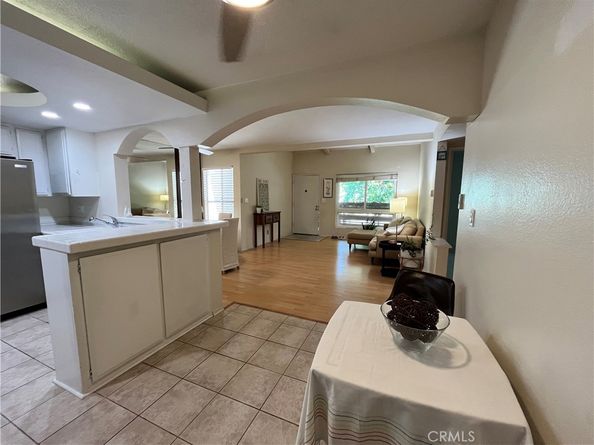 3719 Country Club Drive 8, Long Beach CA 90807