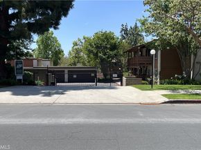 3719 Country Club Drive 8, Long Beach CA 90807