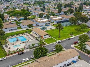 19901 Burnley Lane, Huntington Beach CA 92646
