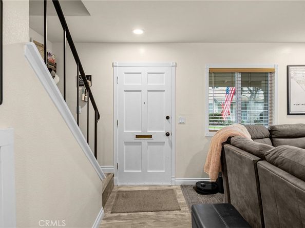 19901 Burnley Lane, Huntington Beach CA 92646