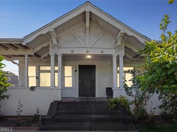 1153 S Kingsley Drive