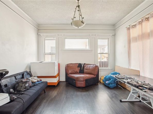 1153 S Kingsley Drive, Los Angeles CA 90006