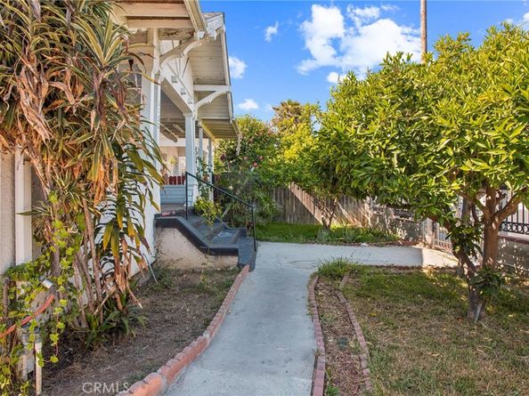 1153 S Kingsley Drive, Los Angeles CA 90006