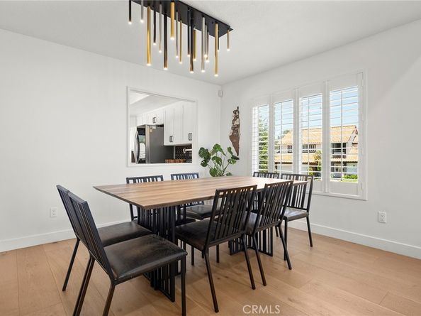 1041 S Falling Leaf Circle, Anaheim Hills CA 92807