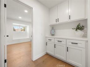 1041 S Falling Leaf Circle, Anaheim Hills CA 92807