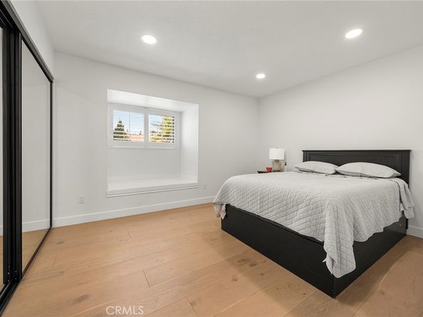 1041 S Falling Leaf Circle, Anaheim Hills CA 92807