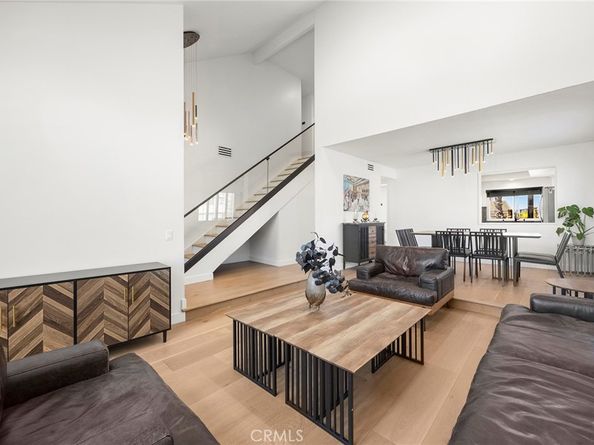 1041 S Falling Leaf Circle, Anaheim Hills CA 92807