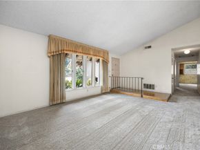 2301 N Lyon Street, Santa Ana CA 92705