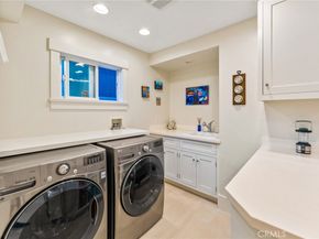 11 67th Place, Long Beach CA 90803