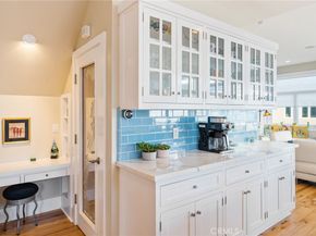11 67th Place, Long Beach CA 90803
