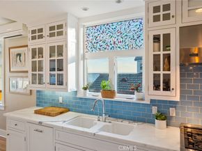 11 67th Place, Long Beach CA 90803
