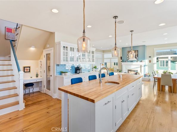 11 67th Place, Long Beach CA 90803