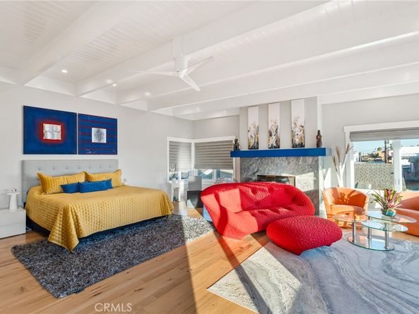 11 67th Place, Long Beach CA 90803
