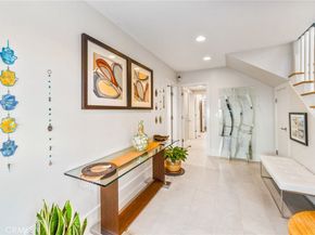 11 67th Place, Long Beach CA 90803