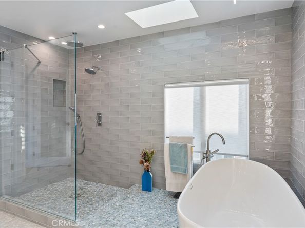 11 67th Place, Long Beach CA 90803