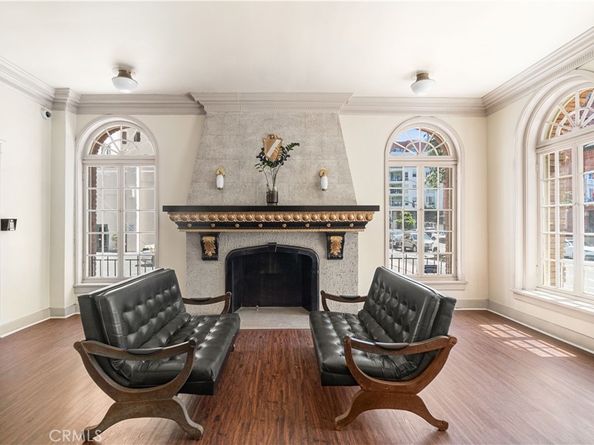 325 W 3rd Street 210, Long Beach CA 90802